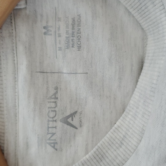 Phillies Sweatshirt - Picture 2 of 2